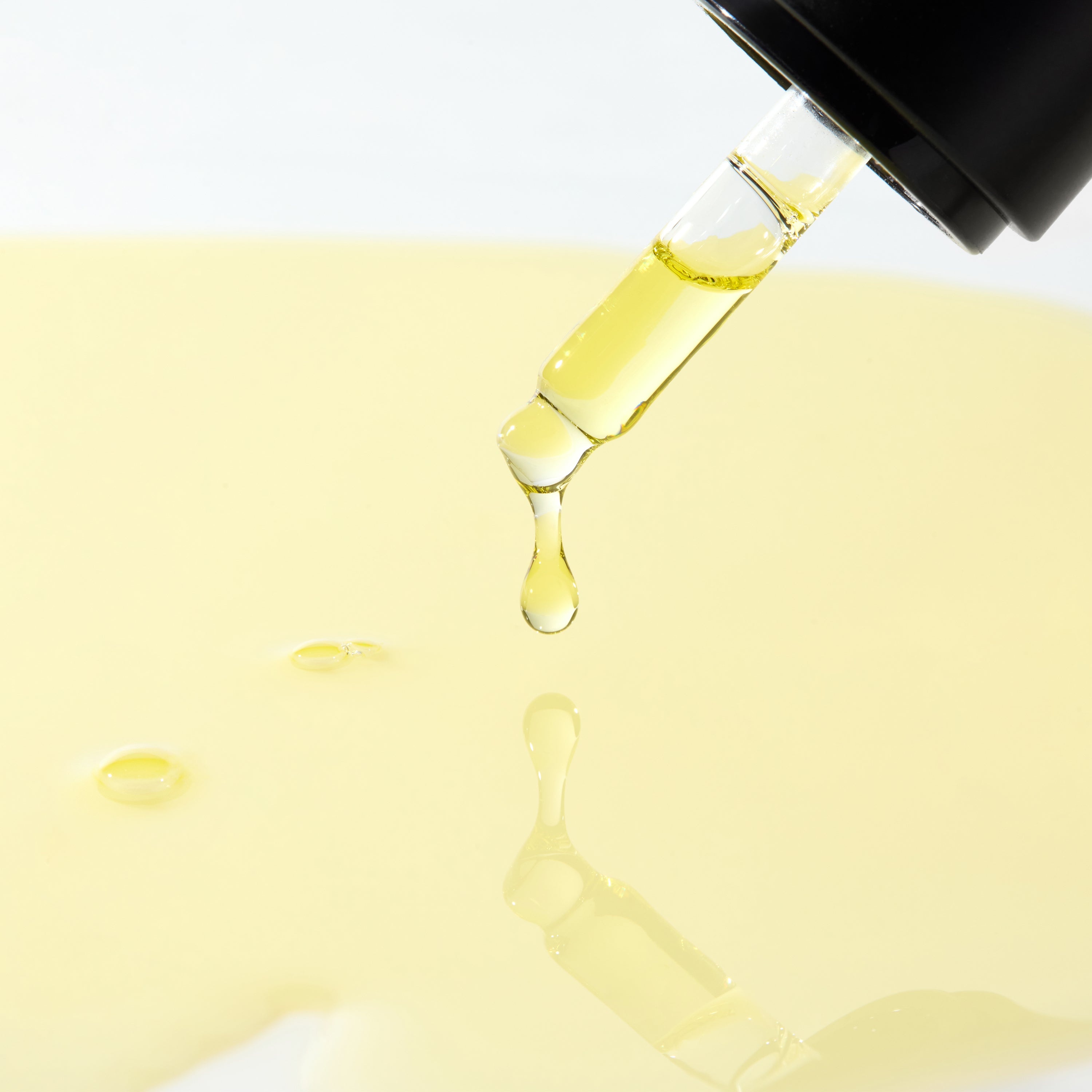 EVERLASTING GLOW AMPOULE